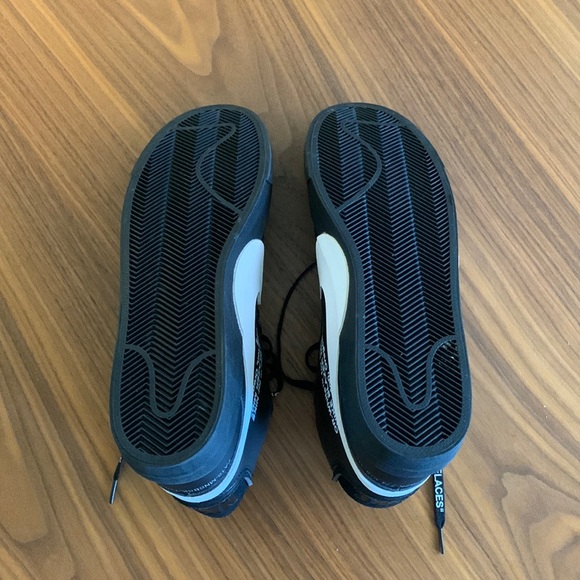 Hi everyone, these are my brand new off white blazers. Have not been worn. - Picture 6 of 7